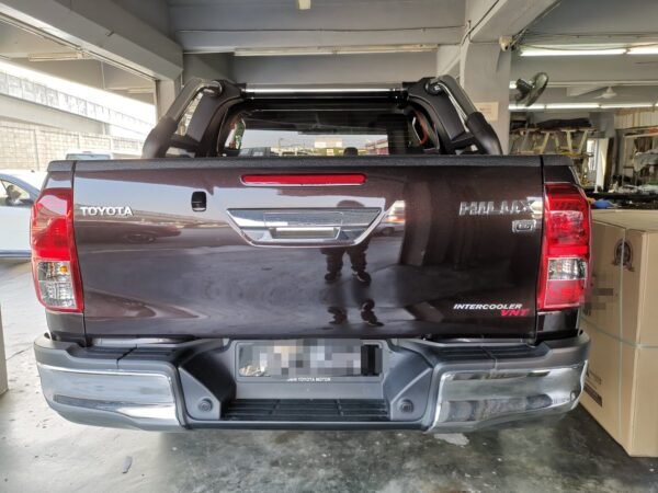 Premium Toyota Hilux Seat Covers - Durable & Stylish Protection | Modify a Car - Image 3